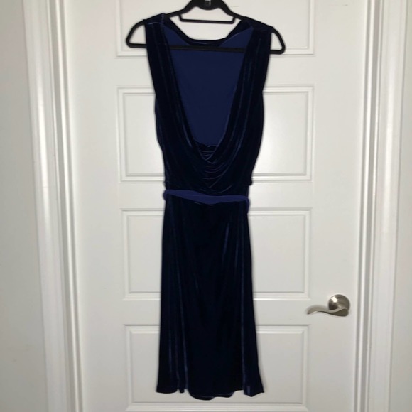BCBGMaxAzria NWT Wms Medium Blue Velvet Cowl Back Cocktail Party Social Dress - Picture 15 of 16